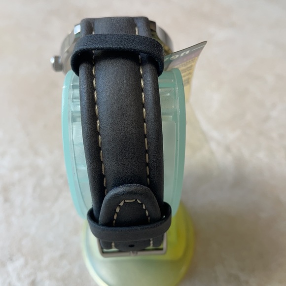 New Timex Men indiglo night light - Picture 4 of 5